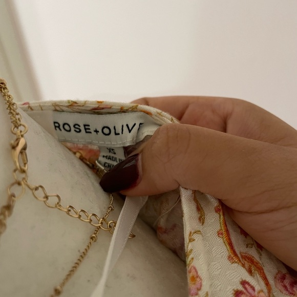 NWT Rose + Olive Floral Cropped Blouse XS - Picture 3 of 4